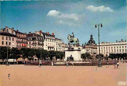 69 - Lyon - Place Bellecour - Statue équestre De Louis XIV - Carte Neuve - CPM - Voir Scans Recto-Verso - Autres & Non Classés