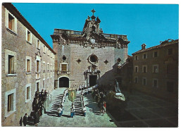 PATIO OBISPO CAMPINS / " BISHOP CAMPINS ".- SANTUARI DE LLUC.- MALLORCA - ( ESPAÑA ) - Kerken En Kathedralen