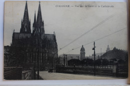 AK Köln Vue Sur La Gare Et La Cathédrale Ungebraucht #PD631 - Other & Unclassified