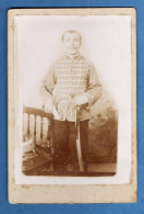 Photo Militaire Photographie Baron Bordeaux Soldat Du 10eme Regiment Chasseurs à Cheval F Ormat 11cm X 16,5cm ) - Krieg, Militär