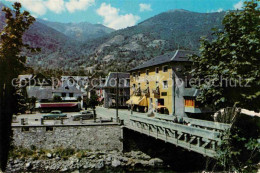 72615644 Les Valle De Aran Vista Parcial Y Puente Sobre El Garona Les Valle De A - Other & Unclassified