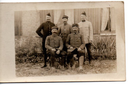 CARTE PHOTO GROUPE DE SOLDATS DE CAVALERIE PEUT ETRE 9° REGIMENT DE CAVALERIE - Characters