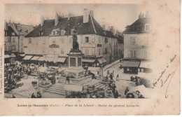 Lons-le-Saunier – Place De La Liberté – Statue Du Général Lecourbe - Lons Le Saunier