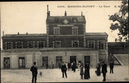 CPA Maisons-Alfort Val De Marne, Der Bahnhof - Autres & Non Classés