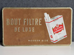 Ancienne Publicité Cartonné Velours Cigarettes Nationales - Objets Publicitaires