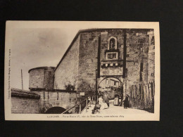 Langres - Porte Henry IV Dite De Sous Murs - 52 - Langres
