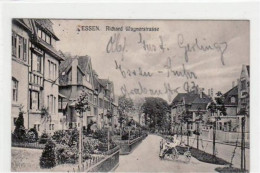 39062811 - Essen Mit Richard Wagnerstrasse. Feldpost, Stempel Von 1915. Leicht Buegig, Leicht Fleckig, Sonst Gut Erhalt - Essen
