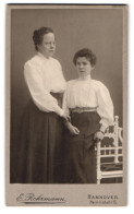 Fotografie E. Rohrmann, Hannover, Heinrichstrasse 15, Mutter Und Tochter In Spitzenblusen  - Personas Anónimos