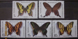 RUSSIA ~ 1987 ~ S.G. NUMBERS 5726 - 5730, ~ BUTTERFLIES AND MOTHS. ~ MNH #03648 - Nuevos