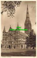R583978 Salisbury Cathedral. Harvey Barton - Wereld