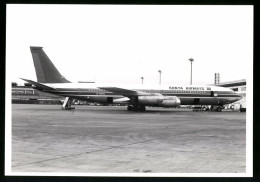 Fotografie Flugzeug Boeing 707, Passagierflugzeugder Kenya Airways, Kennung G-BAEL  - Luftfahrt