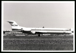 Fotografie Flugzeug Fokker 100, Passagierflugzeug Der KLM  - Aviation