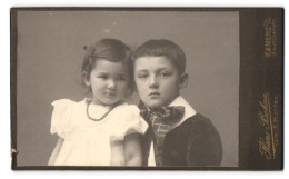 Fotografie Hans Bohne, Kamenz I /S., Bautznerstr., Kinderpaar In Modischer Kleidung  - Personnes Anonymes