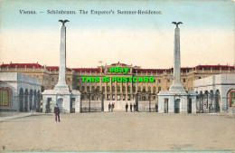 R584412 Vienna. Schonbrunn. The Emperor Summer Residence - Welt