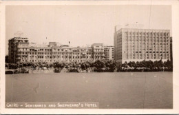 18-5-2024 (5 Z 28) Egypt (b/w Very Old) Cairo Hotels (back Is Blank) - Hoteles & Restaurantes