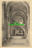 R585004 Norwich Cathedral. Anti Reliquary Bridge. Jarrold Series - Monde