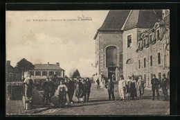CPA Fougères, Interieur Du Quartier De Cavalerie  - Sonstige & Ohne Zuordnung