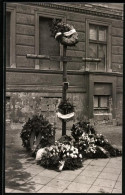 Archiv-Fotografie Ansicht Berlin, Zonengrenze, Bernd Lünser Mahnmal In Der Bernauer Strasse  - Krieg, Militär