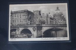 AK Berlin Kurfürstenbrücke, Schloss Und Dom Gebraucht #PL710 - Other & Unclassified