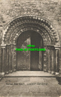 R585141 Llandaff Cathedral. Norman Door South. St. Peter And St. Paul - Monde