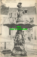 R585481 Montreuil Sur Mer. Place Verte. La Fontaine. Fontaine Segret. 1918 - Monde
