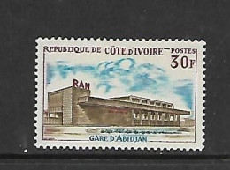 COTE D'IVOIRE 1965  GARE D'ABIDJAN YVERT N°236 NEUF MNH** - Trains