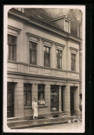 Foto-AK Solingen, Geschäft Gustav Pamp, Burgstrasse 88 1911  - Solingen