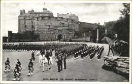 11250318 Edinburgh Castle
Highlanders On Parade Edinburgh - Andere & Zonder Classificatie