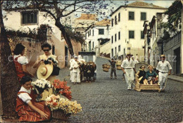 72606337 Madeira Running Carro Und Blumen Frauen Portugal - Autres & Non Classés
