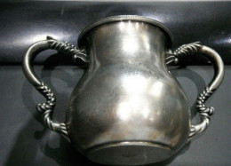 * Petit Pot Argenté - Tampon : The Middleton Plate Co (Symbole : Balance, N°23) - Plata