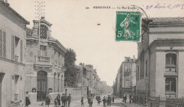 92 SURESNES La Rue Carnot - Suresnes