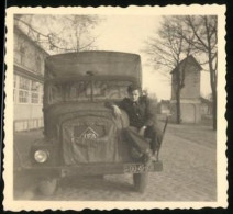 Fotografie DDR KVP-Kasernierte Volkspolizei, Lastwagen IFA, LKW-Pritsche  - Krieg, Militär