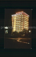 72597760 Slatni Pjassazi Hotel Metropol Bei Nacht Warna Bulgarien - Bulgarien