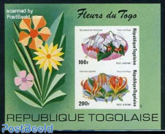 Togo 1975 Flowers S/s, Imperforated, Mint NH, Nature - Flowers & Plants - Togo (1960-...)