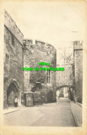 R585856 Tower Of London. Wakefield Tower. Built In The 13 Th Century. 1926 - Autres & Non Classés