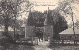 DOMFRONT - Entrée Du Château De La Guyardière - Très Bon état - Domfront