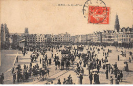 ARRAS - La Grand Place - Très Bon état - Arras