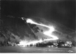 LA CHAPELLE D'ABONDANCE - La Descente Aux Flambeaux Par Les Moniteurs De Ski - Très Bon état - La Chapelle-d'Abondance