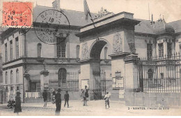 NANTES - L'Hôtel De Ville - Très Bon état - Nantes