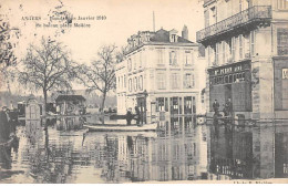 ANGERS - Inondations Janvier 1910 - En Bateau Place Molière - Très Bon état - Angers