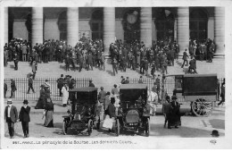 PARIS - Le Péristyle De La Bourse - Les Derniers Cours - Très Bon état - Paris (02)