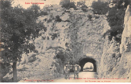 Gorges De GALAMUS Près Saint Paul De Fenouillet - Le Tunnel De La Route - Très Bon état - Sonstige & Ohne Zuordnung