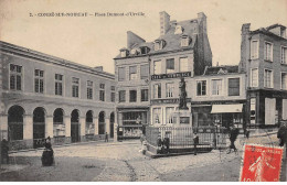 CONDE SUR NOIREAU - Place Dumont D'Urville - état - Autres & Non Classés