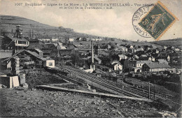 LA MOTTE D'AVEILLANS - Vue Générale Et Le Col De La Festinière - état - Autres & Non Classés