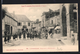 CPA Lannemezan, Place De La République  - Lannemezan