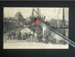 V176Q - BOULOGNE Sur MER Le Quai Du Bassin - Obliteration Mecanique Amiens Gare Expositions Arts Décoratifs 1925 - Boulogne Sur Mer