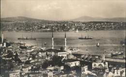 11248377 Constantinopel Istanbul Schiffe Bosphore  - Turquie