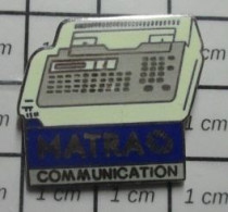 912E Pin's Pins / Beau Et Rare / MARQUES / MATRA COMMUNICATION COMBINE TELEPHONIQUE PAS VRAIMENT DISCRET ... - Merken