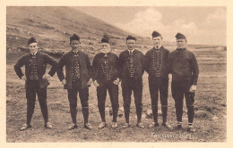 Faroe - Føroyskur Buni - Men Costumes - Publ. Jacobsens Bokahandil  - Färöer