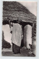 Tchad - BINDER - Jeune Femme Foulbé - Photo Robert Carmet - Ed. La Carte Africaine 8 - Tschad